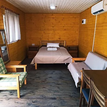 בית נופש Glamping In The Middle Of Nowhere