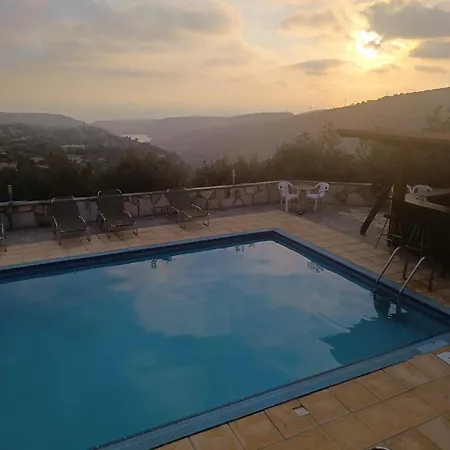 Glamping In The Middle Of Nowhere בית נופש