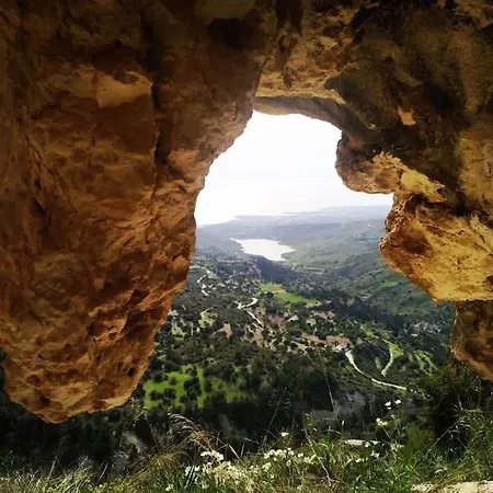 Glamping In The Middle Of Nowhere Casa de Férias Pafos